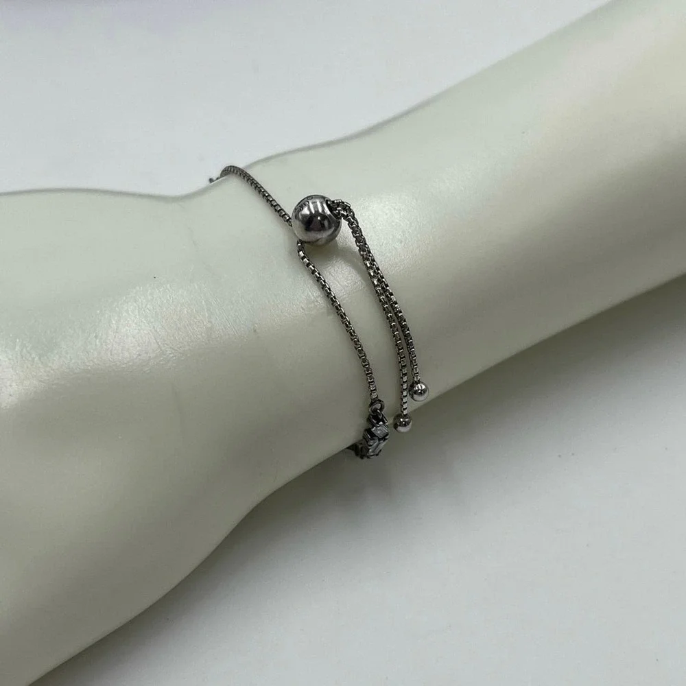 Pandora Glacial Beauty Sliding Bracelet Bolo (Item #597558CZ) Baguette Adj